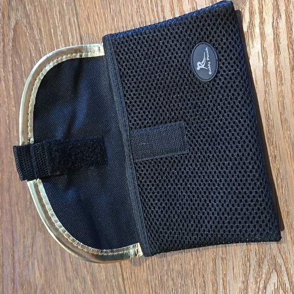 BUDDY POUCH BELTLESS FANNY PACK.. #6346 - Picture 3 of 4